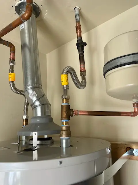 Water heater installation and plumbing repair in Moneta